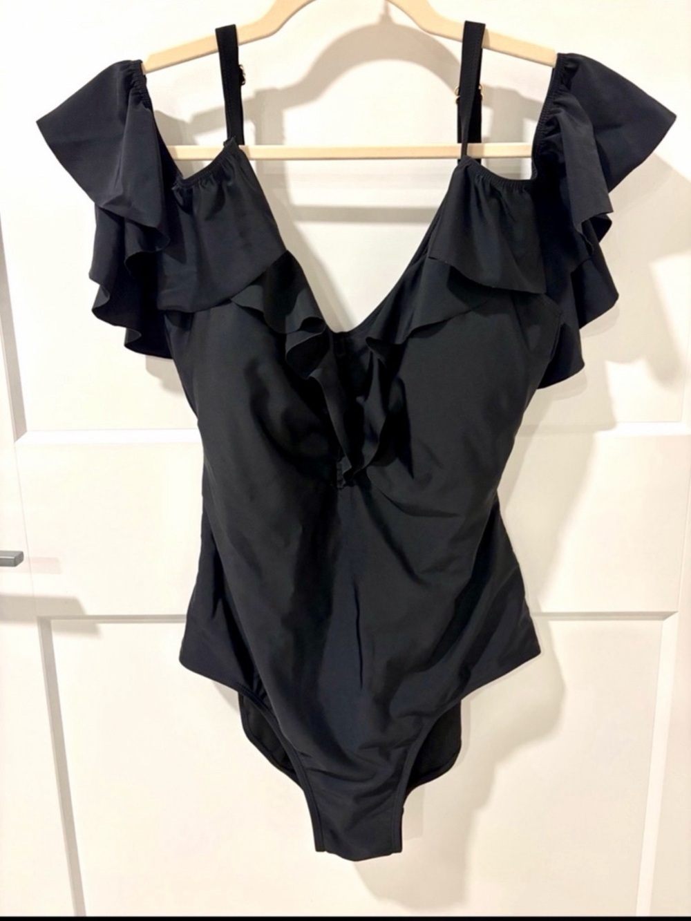 Nicole Miller Black Ruffle One-Piece Swimsuit Like New